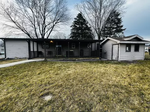 79 Brenner Ct, Lynwood, IL 60411