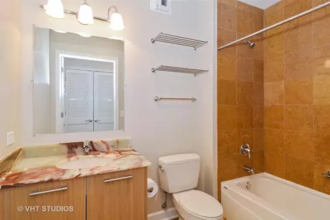 450 E Waterside Dr #2509, Chicago, IL 60601 photo 15