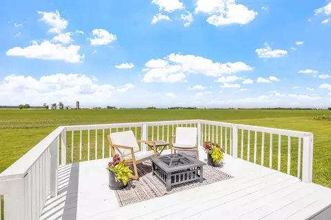 Exterior - 3927 W 3000s Rd, Kankakee, IL 60901 photo 5 of 5