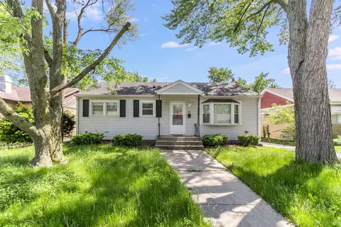745 E 156th Pl, South Holland, IL 60473