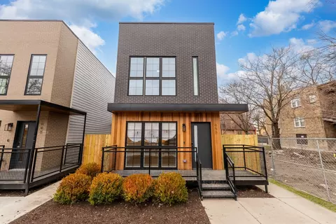 650 N Ridgeway Ave, Chicago, IL 60624