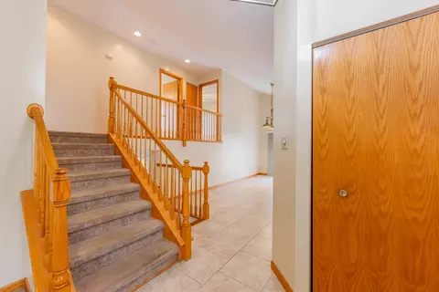 Entry Way - 2213 Gray Hawk Dr, Plainfield, IL 60586 photo 1 of 3