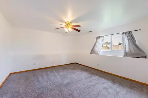 Bedroom - 2213 Gray Hawk Dr, Plainfield, IL 60586 photo 6 of 7