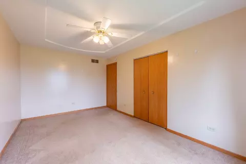 Bedroom - 2213 Gray Hawk Dr, Plainfield, IL 60586 photo 5 of 7