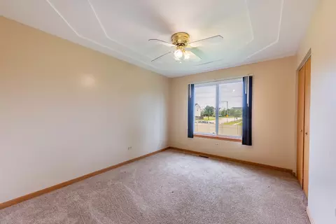 Bedroom - 2213 Gray Hawk Dr, Plainfield, IL 60586 photo 2 of 7