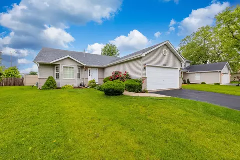 2213 Gray Hawk Dr, Plainfield, IL 60586