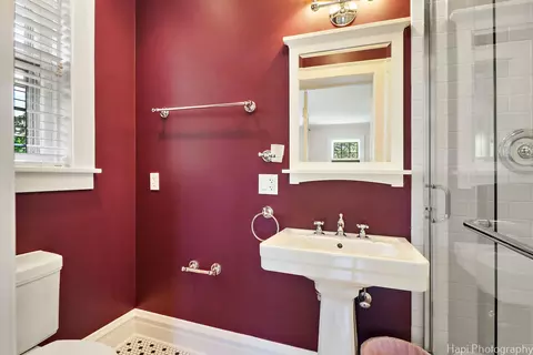 Bath - 1403 Glenview Rd, Glenview, IL 60025 photo 5 of 6