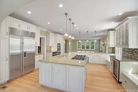 Kitchen - 1403 Glenview Rd, Glenview, IL 60025 photo 2 of 5