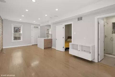 2031 W Webster Ave, Chicago, IL 60647 photo 5