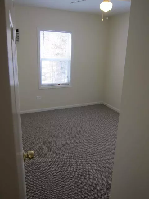146 E Strong Ave, Wheeling, IL 60090 photo 9