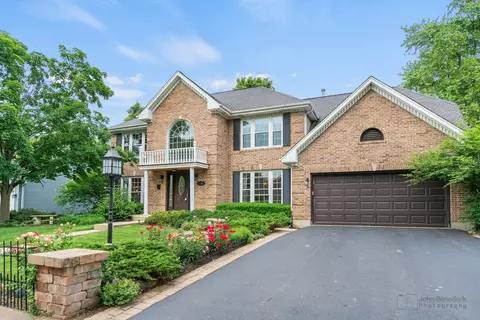 750 Bayberry Dr, Cary, IL 60013