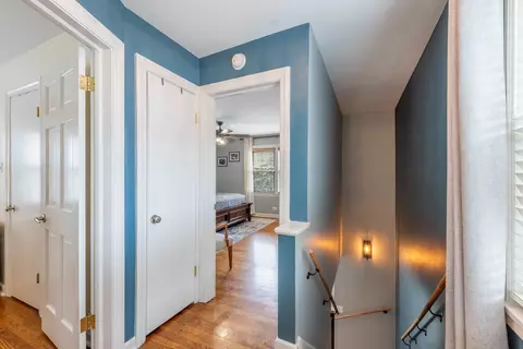 Entry Way - 4133 Maple Ave, Brookfield, IL 60513 photo 1 of 1
