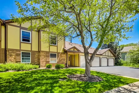 1055 Auburn Ln #1055, Buffalo Grove, IL 60089