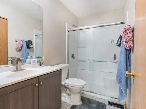 5813 Lake Pointe Dr, Plainfield, IL 60586 photo 12