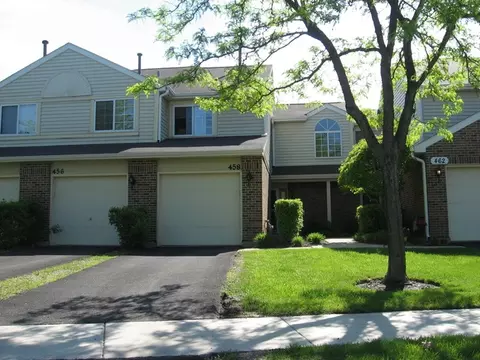 458 Canterbury Dr, Carol Stream, IL 60188