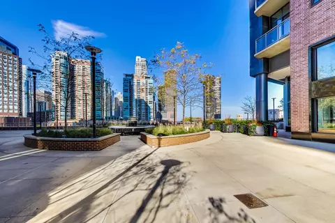 450 E Waterside Dr #1405, Chicago, IL 60601 photo 53