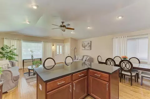 9130 S Normal Ave, Chicago, IL 60620 photo 10