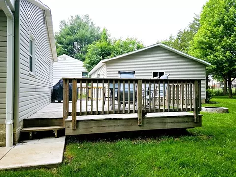 806 Washington Ave, Dixon, IL 61021 photo 25