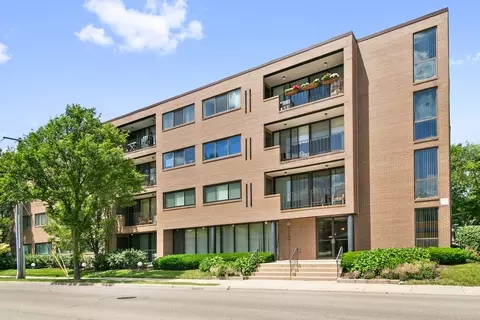 5406 N Lincoln Ave #4A, Skokie, IL 60077