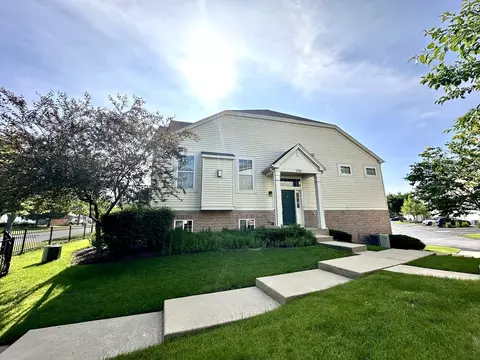 1741 Maple Ave, Hanover Park, IL 60133