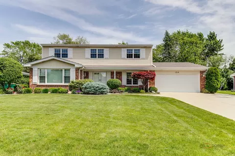 1715 Ivy Ln, Northbrook, IL 60062