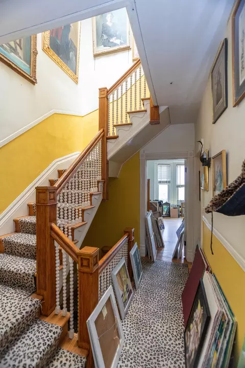 31 E Scott St, Chicago, IL 60610 photo 9