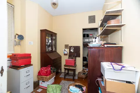 31 E Scott St, Chicago, IL 60610 photo 13