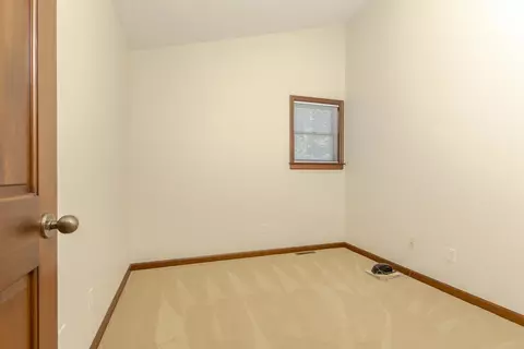 Bedroom - 905 Rhymer Dr, Normal, IL 61761 photo 6 of 7