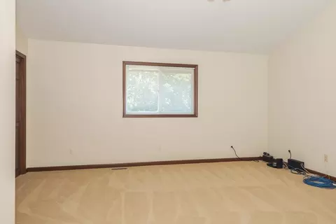 Bedroom - 905 Rhymer Dr, Normal, IL 61761 photo 4 of 7