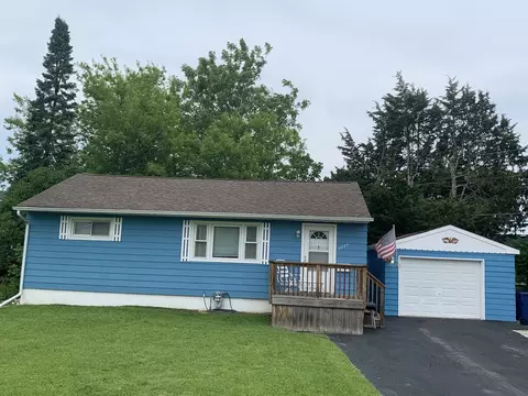 2225 Shawnee Rd, Waukegan, IL 60087