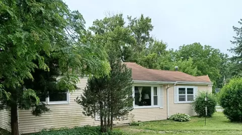 22265 W Terry Dr N, Lake Villa, IL 60046