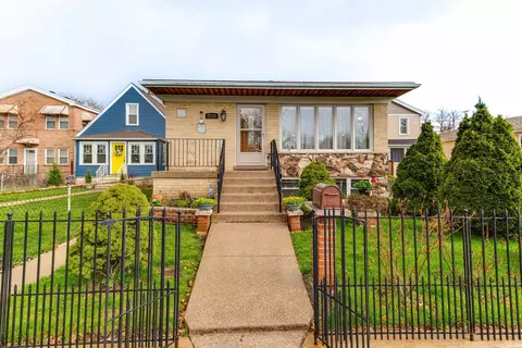 7737 W Forest Preserve Ave, Chicago, IL 60634