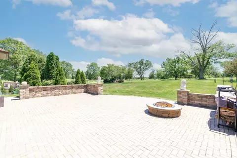 252 Fairway Dr, Beecher, IL 60401 photo 3