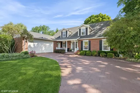 223 Heath Ct, Barrington, IL 60010