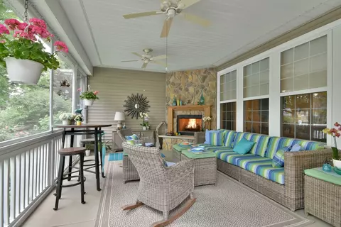 557 Tuscan View Dr, Elgin, IL 60124 photo 38