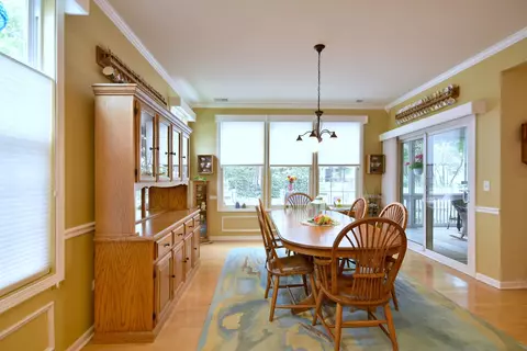 557 Tuscan View Dr, Elgin, IL 60124 photo 18