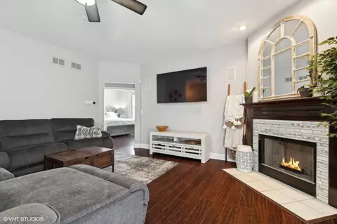 Living - 2160 Glacier Ct, Algonquin, IL 60102 photo 1 of 1