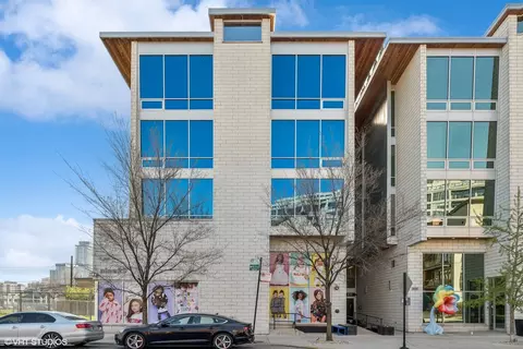 925 N Larrabee St #4N, Chicago, IL 60610