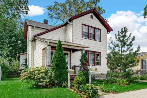 417 South Ave, Aurora, IL 60505