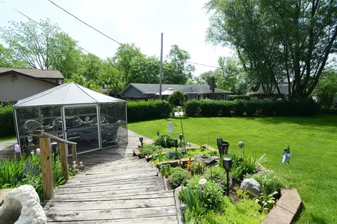 705 Hillcrest Blvd, Hoffman Estates, IL 60169 photo 33