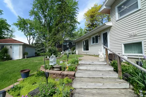 705 Hillcrest Blvd, Hoffman Estates, IL 60169 photo 35