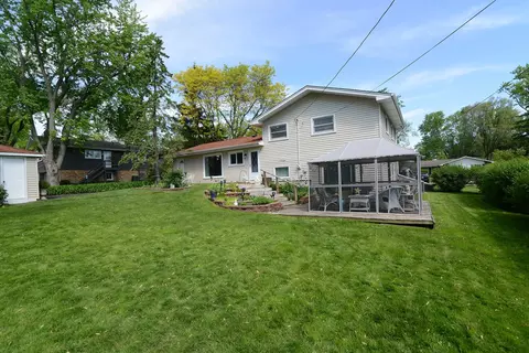 705 Hillcrest Blvd, Hoffman Estates, IL 60169 photo 40