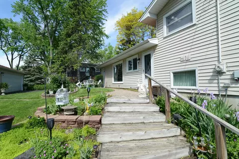 705 Hillcrest Blvd, Hoffman Estates, IL 60169 photo 34