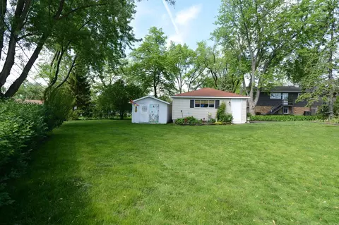 705 Hillcrest Blvd, Hoffman Estates, IL 60169 photo 39