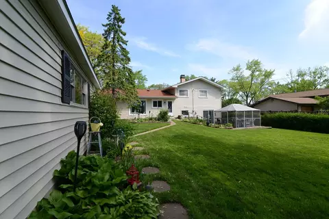 705 Hillcrest Blvd, Hoffman Estates, IL 60169 photo 43