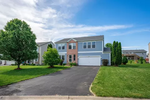 6449 Sunny Meadow Dr, Machesney Park, IL 61115