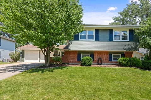 Exterior - 1945 Oakdale Rd, Hoffman Estates, IL 60169 photo 2 of 2