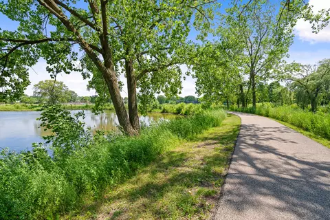 View/Area - 1945 Oakdale Rd, Hoffman Estates, IL 60169 photo 1 of 2