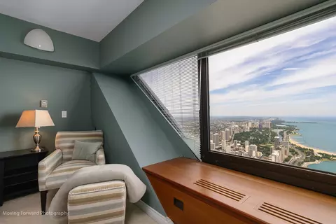 View/Area - 175 E Delaware Pl #8603, Chicago, IL 60611 photo 2 of 6