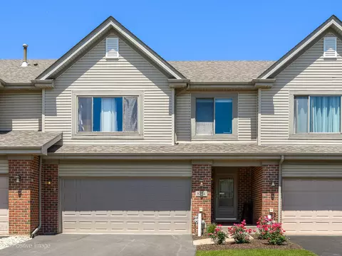 8254 Auburn Ln, Frankfort, IL 60423